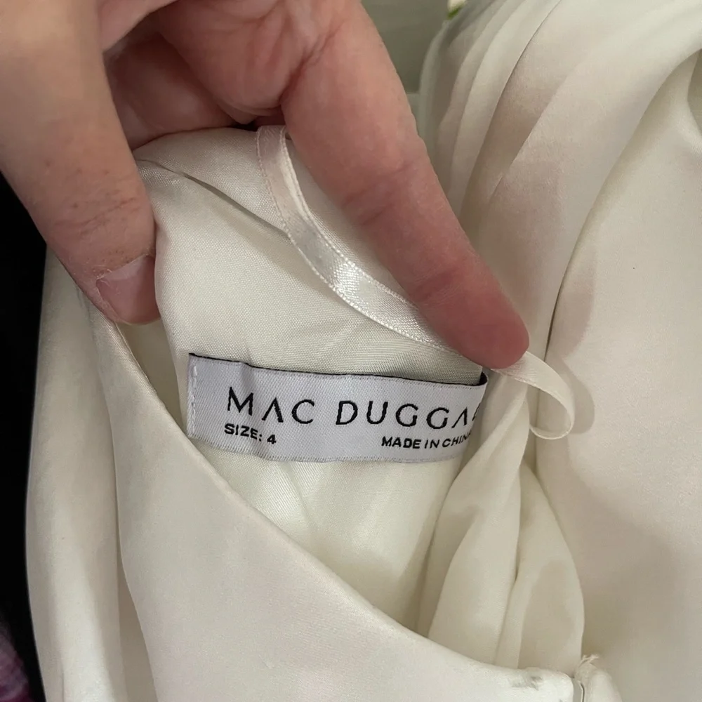 NWT Mac Duggal White One Shoulder‎ Cutout Charmeuse Gown Size 4